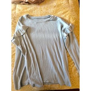 RUFFLE SLEEVE SWEATER!!